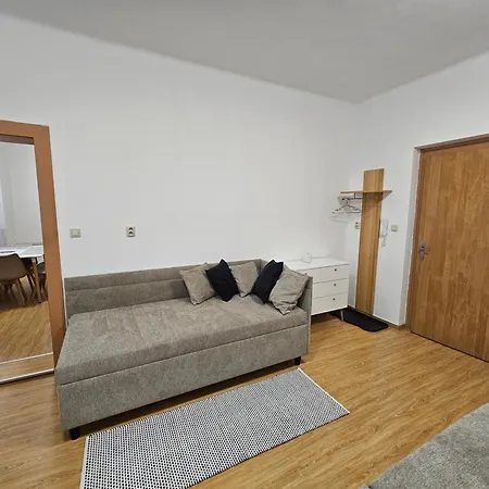 Harmonia Budget Apartment *