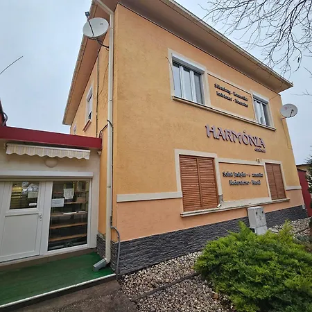 Harmonia Budget Apartman