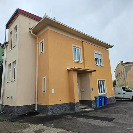 Apartment Harmonia Budget