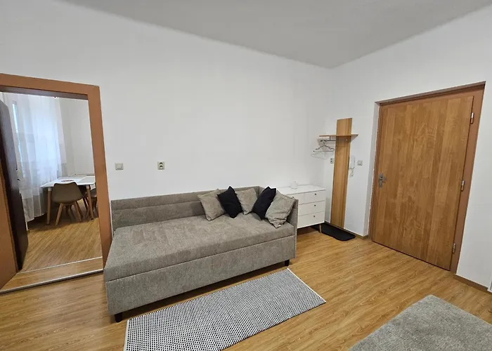 Harmonia Budget Apartment *